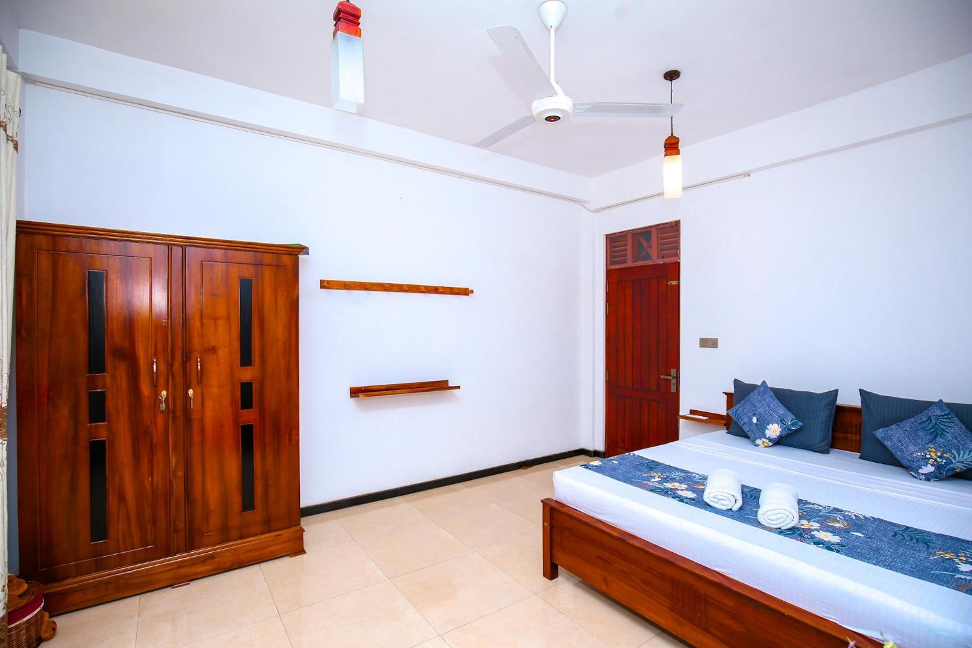 Bali Golden Bed & Breakfast Galle Bagian luar foto